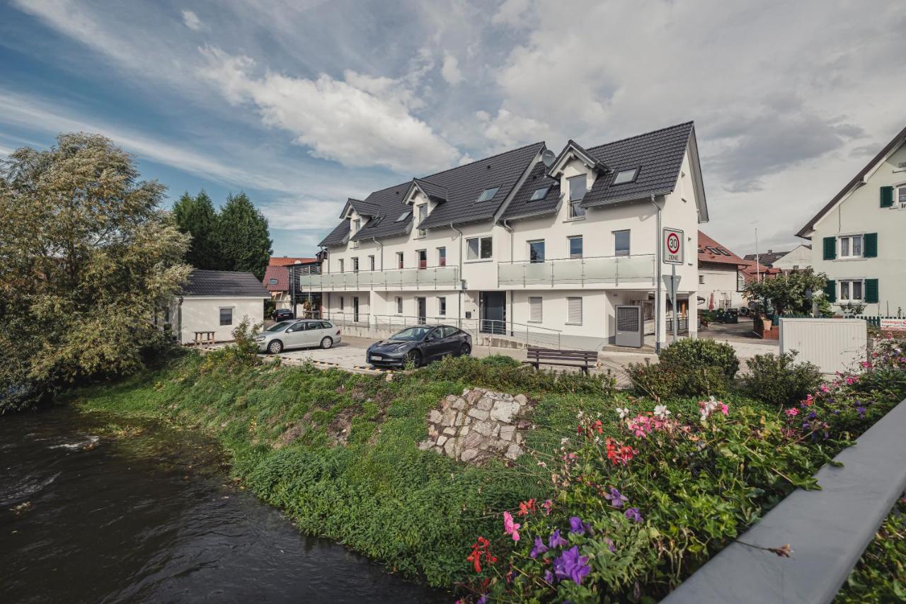 Ferienwohnungen Und Boardinghouse Heimbach In Renchen Экстерьер фото